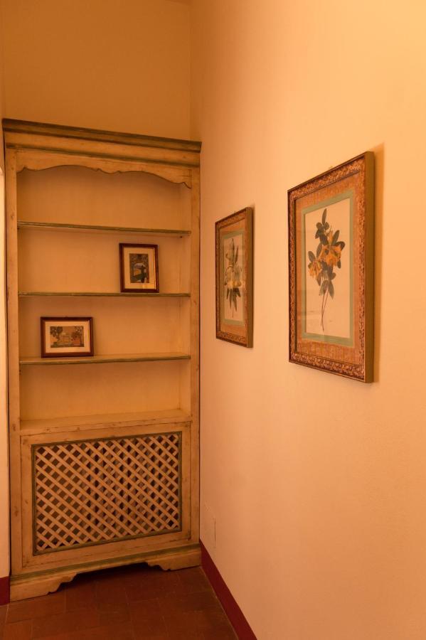 Palazzo Benucci Panzió San Gimignano Kültér fotó