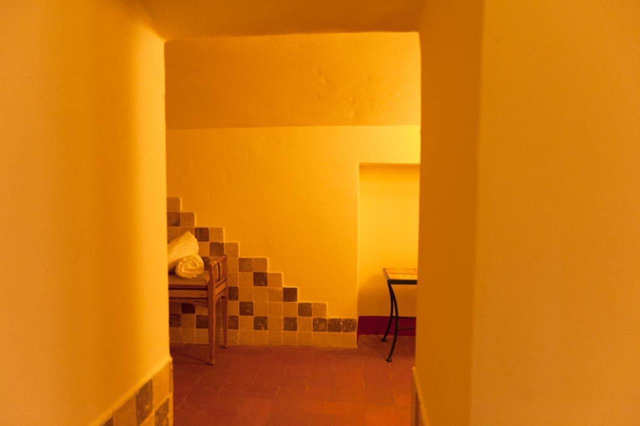 Palazzo Benucci Panzió San Gimignano Kültér fotó